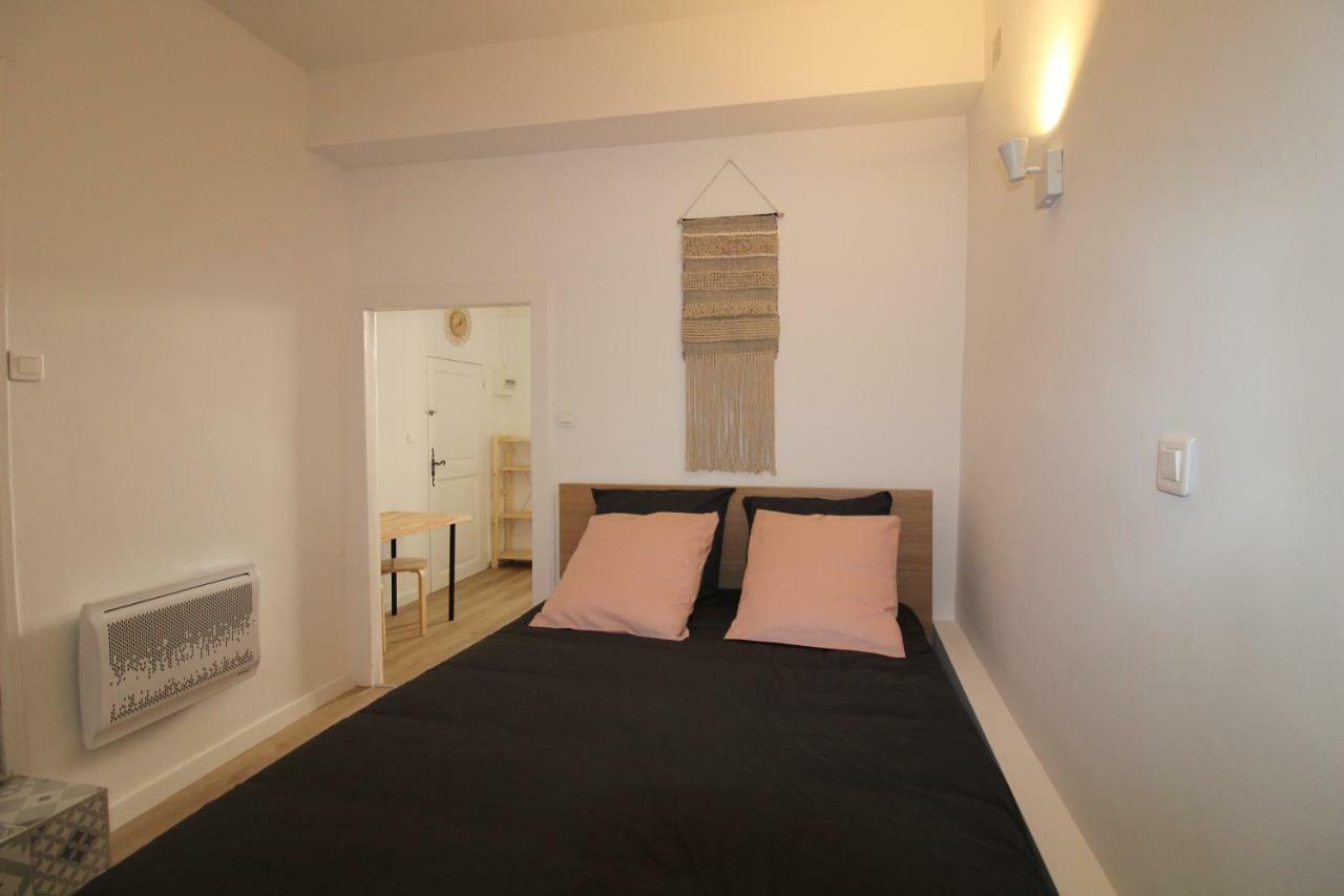 Le Lodeve Apartamento Montpellier Exterior foto